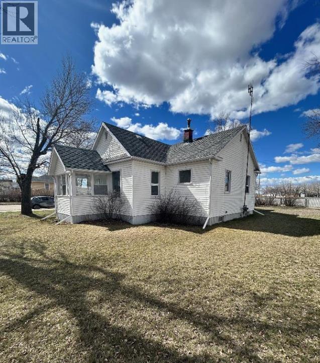 204 Grand Avenue, Carmangay