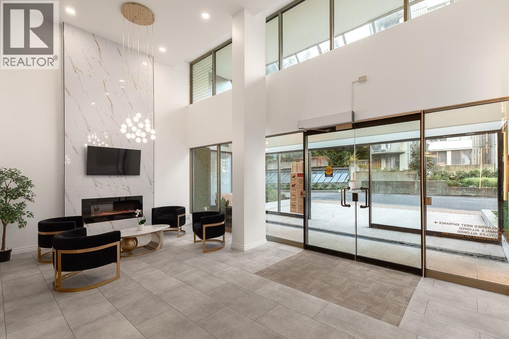 903 2024 Fullerton Avenue, North Vancouver