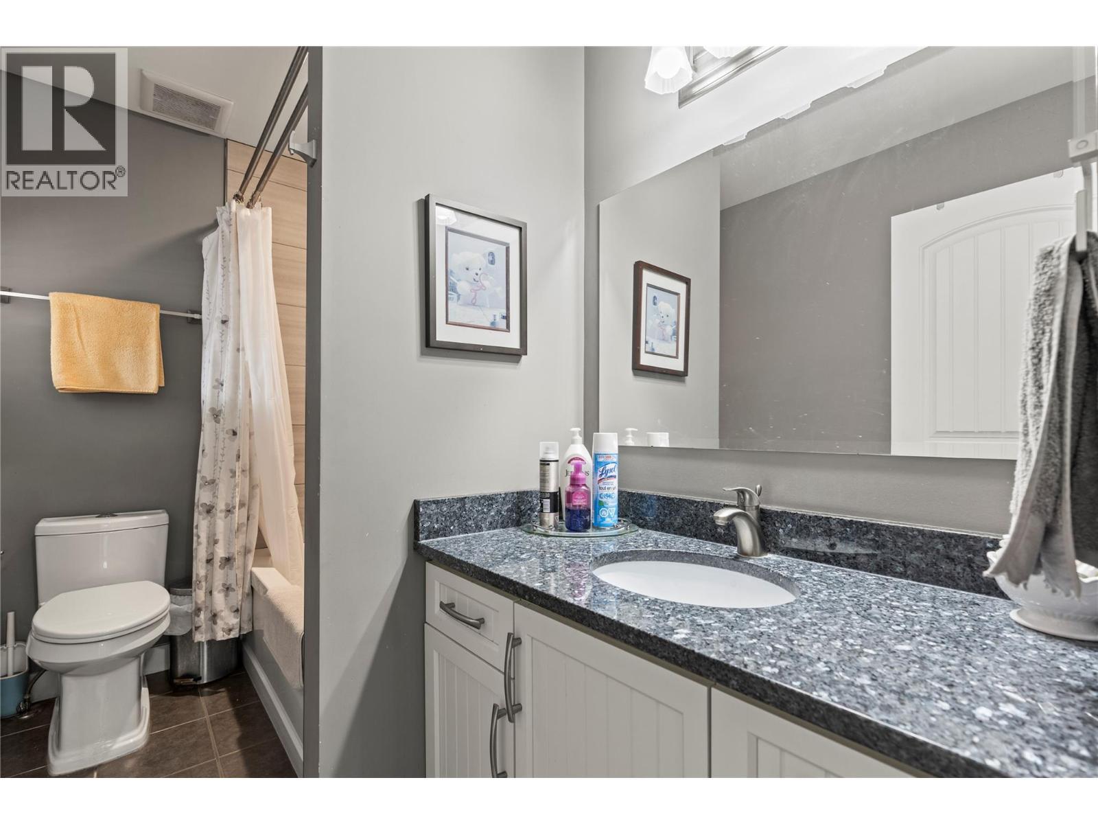 4702 20 Street. Vernon, British Columbia