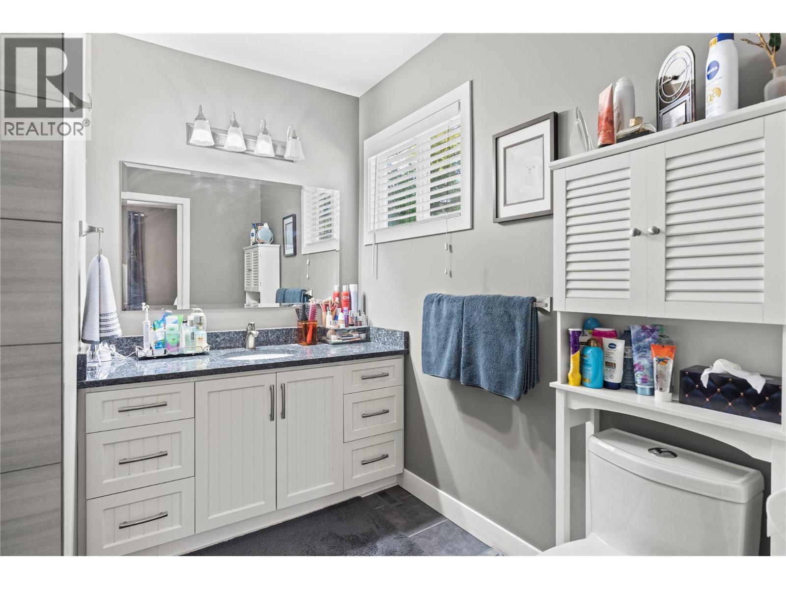 4702 20 Street. Vernon, British Columbia