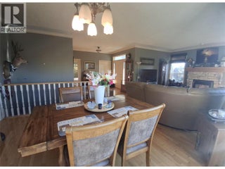 3267 Roncastle Road. Blind Bay, British Columbia