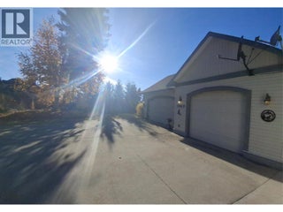 3267 Roncastle Road. Blind Bay, British Columbia