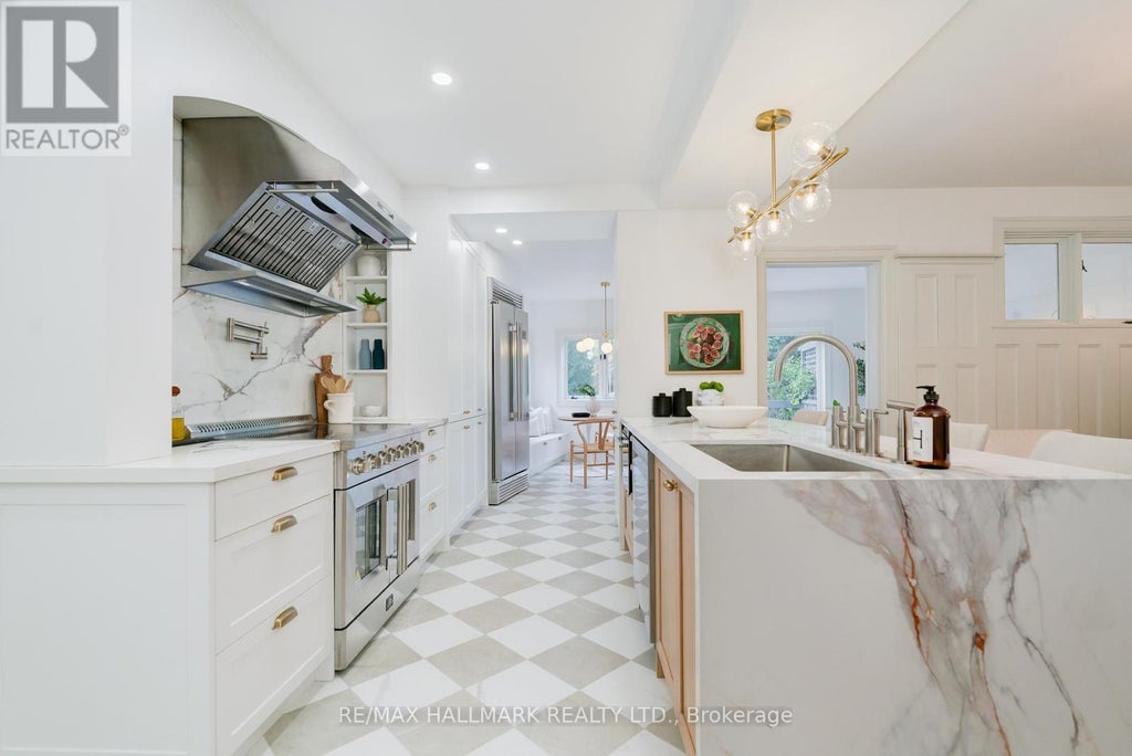 153 Heath Street E, Toronto (rosedale-Moore Park)