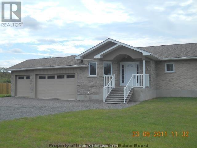 1643 Pioneer Avenue, Sudbury