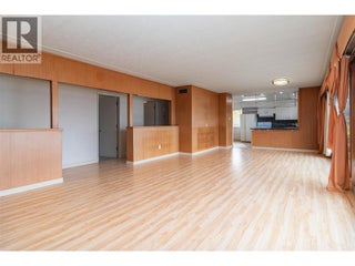 4829 Lakeshore Road. Kelowna, British Columbia