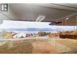 4829 Lakeshore Road. Kelowna, British Columbia