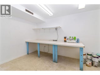 4829 Lakeshore Road. Kelowna, British Columbia