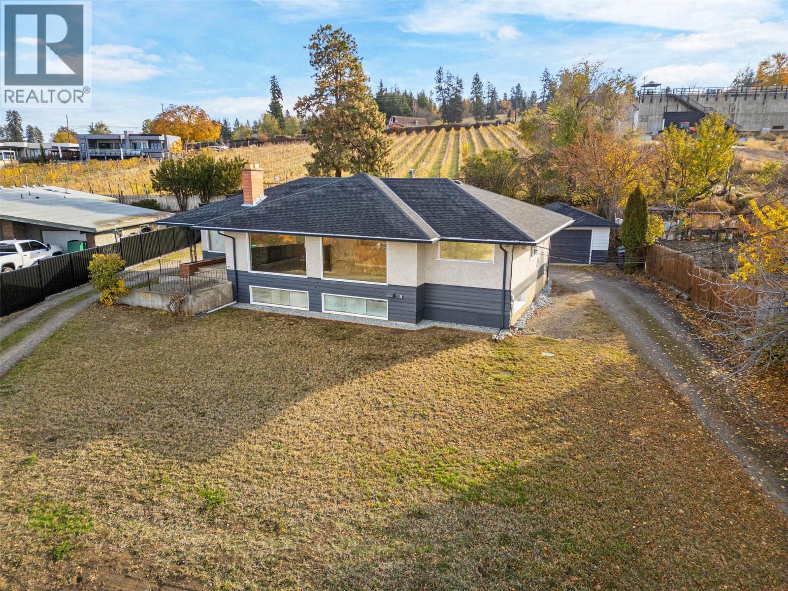4829 Lakeshore Road. Kelowna, British Columbia