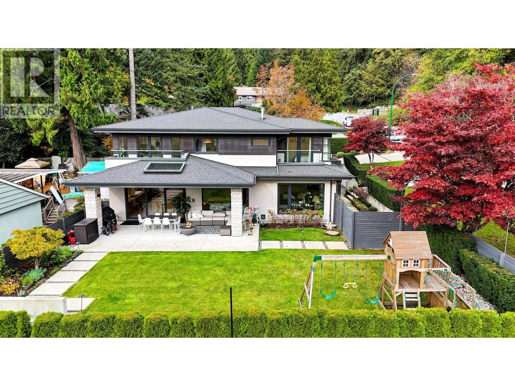 5141 Sarita Avenue, North Vancouver