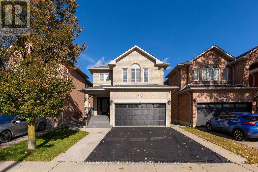 92 Water Garden Lane, Vaughan (sonoma Heights)