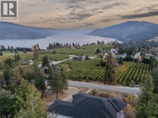 4976 Princeton Avenue. Peachland, British Columbia