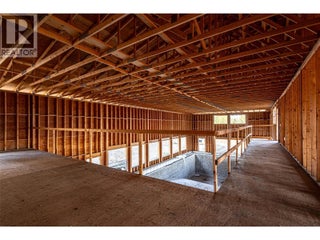 4976 Princeton Avenue. Peachland, British Columbia