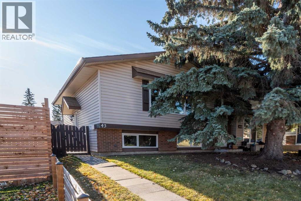 43 Midridge Gardens Se, Calgary