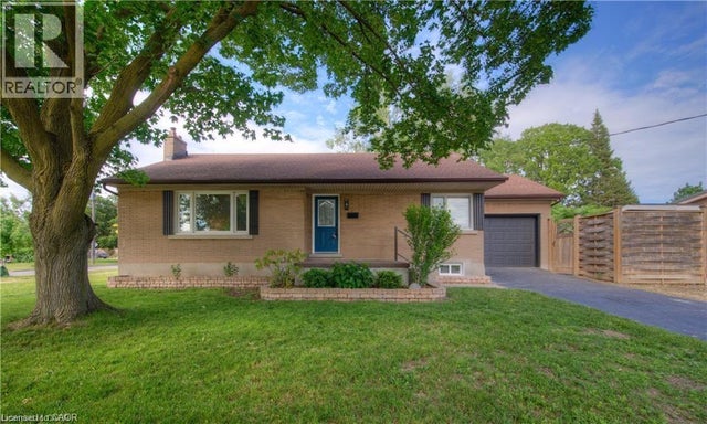 88 Broadmoor Avenue, Kitchener