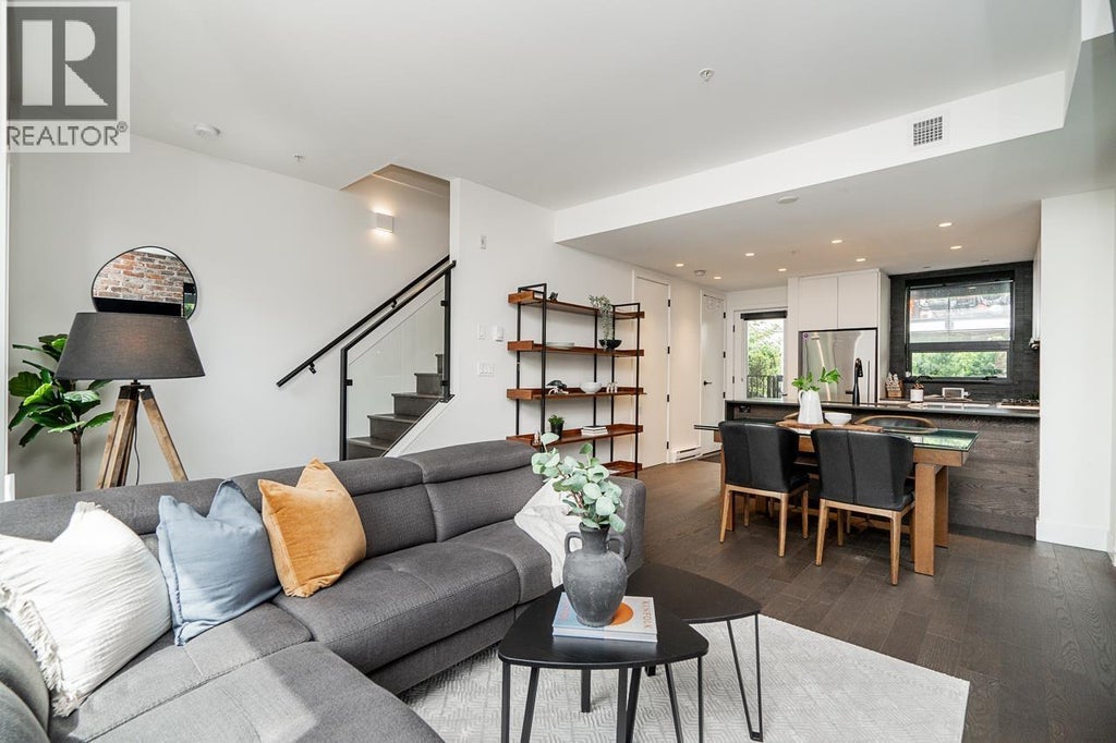 1 83 Moody Street, Port Moody