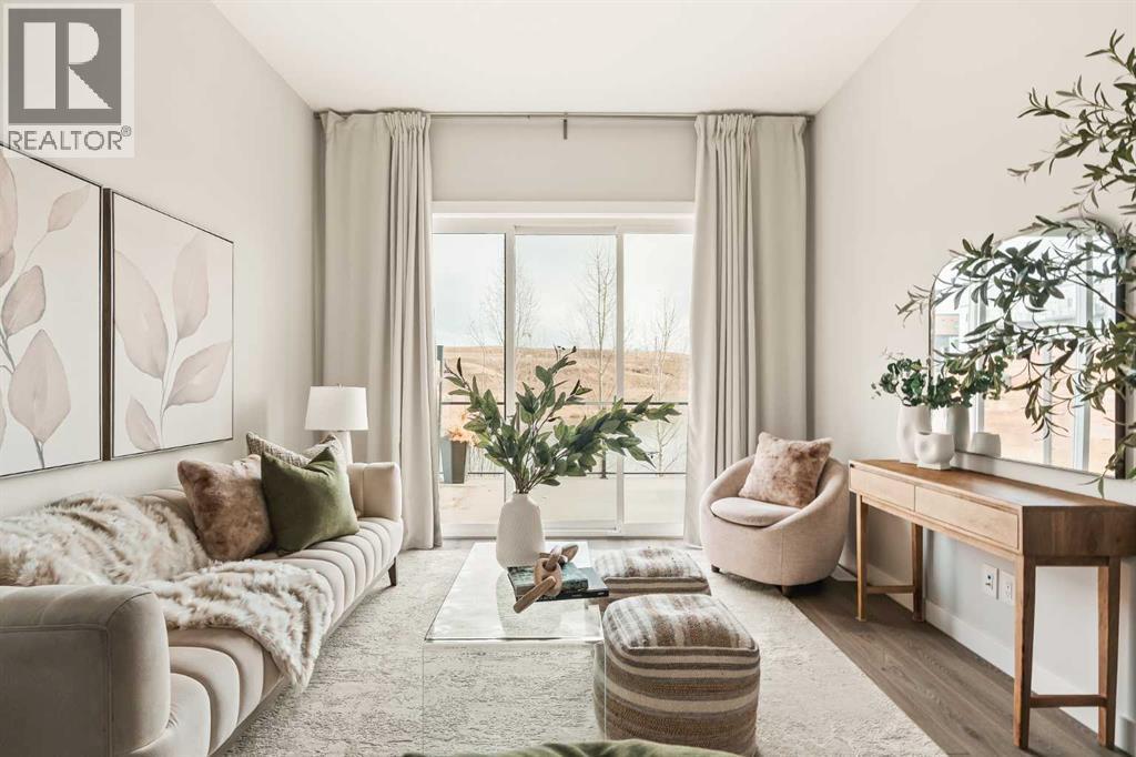 108 Cranbrook Gardens Se, Calgary