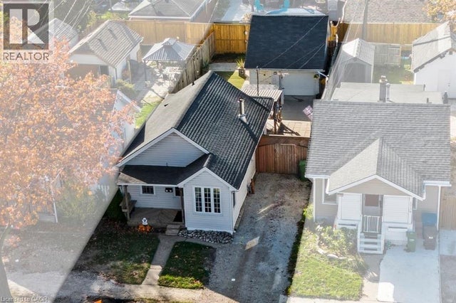 1743 St Luke Road, Windsor