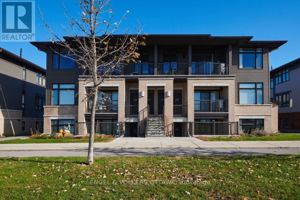 L - 50 Jaguar Private, Ottawa