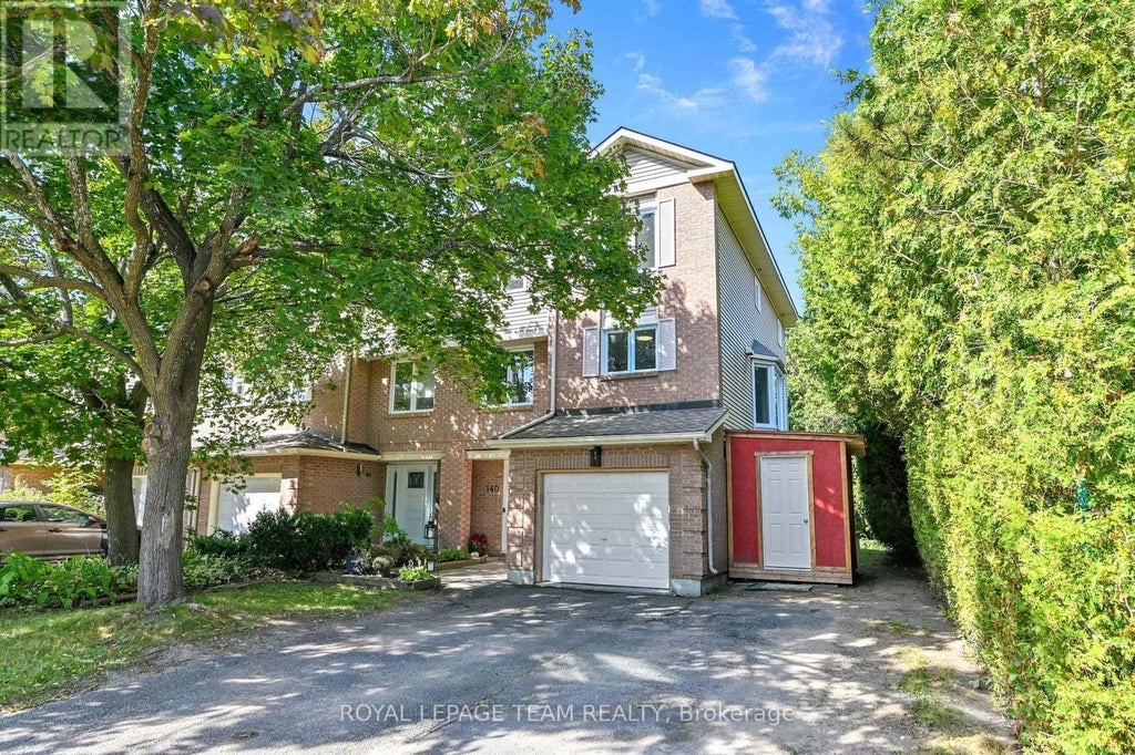 140 Centrepointe Drive, Ottawa