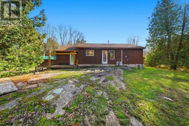 66 Clear Lake Road, Seguin