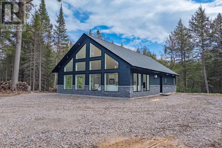 1820 Riding Ranch Road, Machar