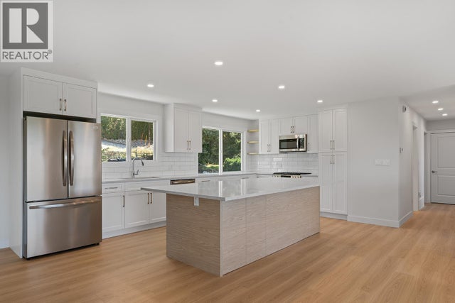 Photo of Listing #10368778