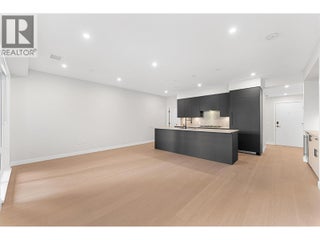 9654 Benchland Road Unit# 202. Lake Country, British Columbia