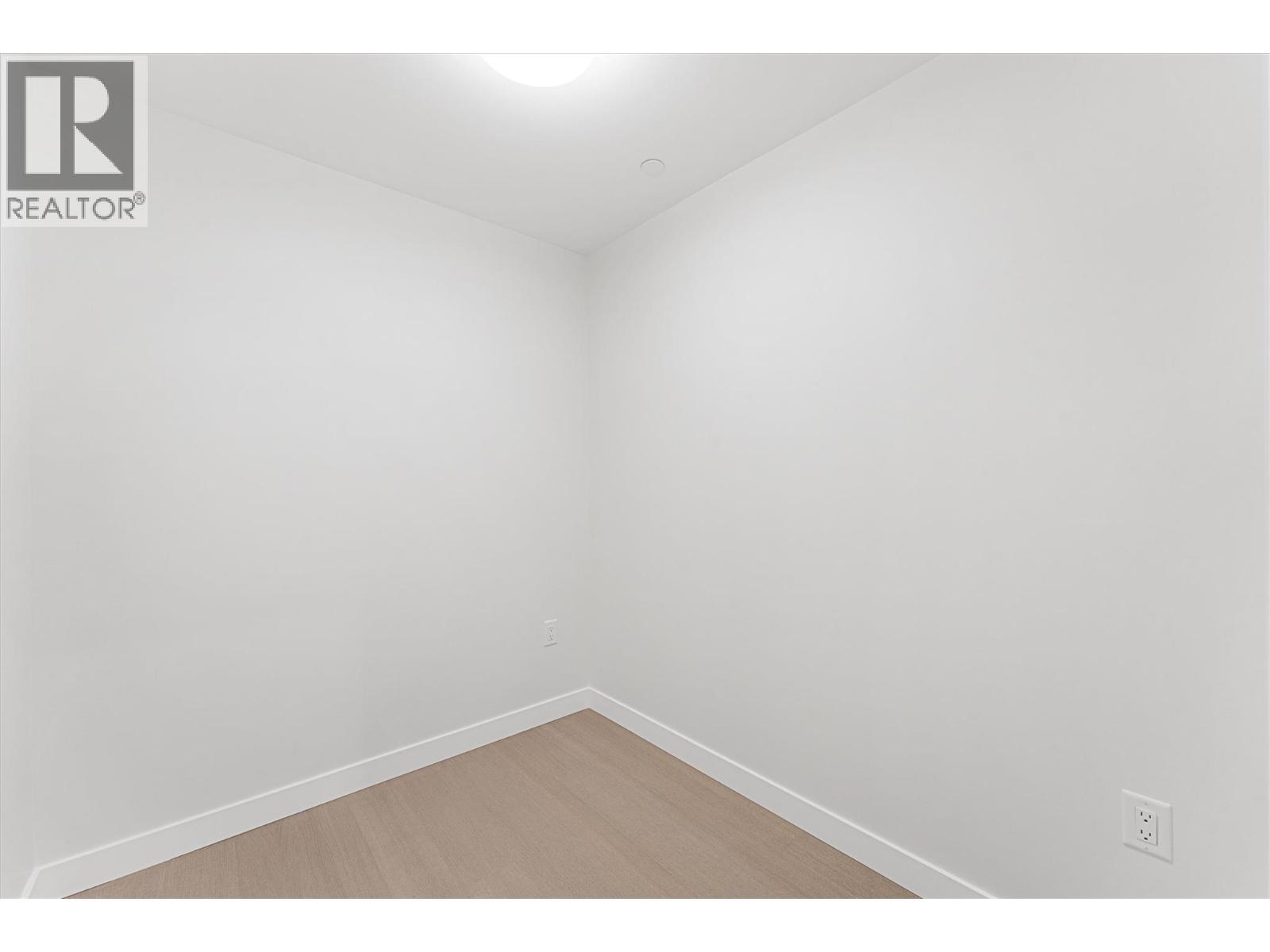 9654 Benchland Road Unit# 202. Lake Country, British Columbia