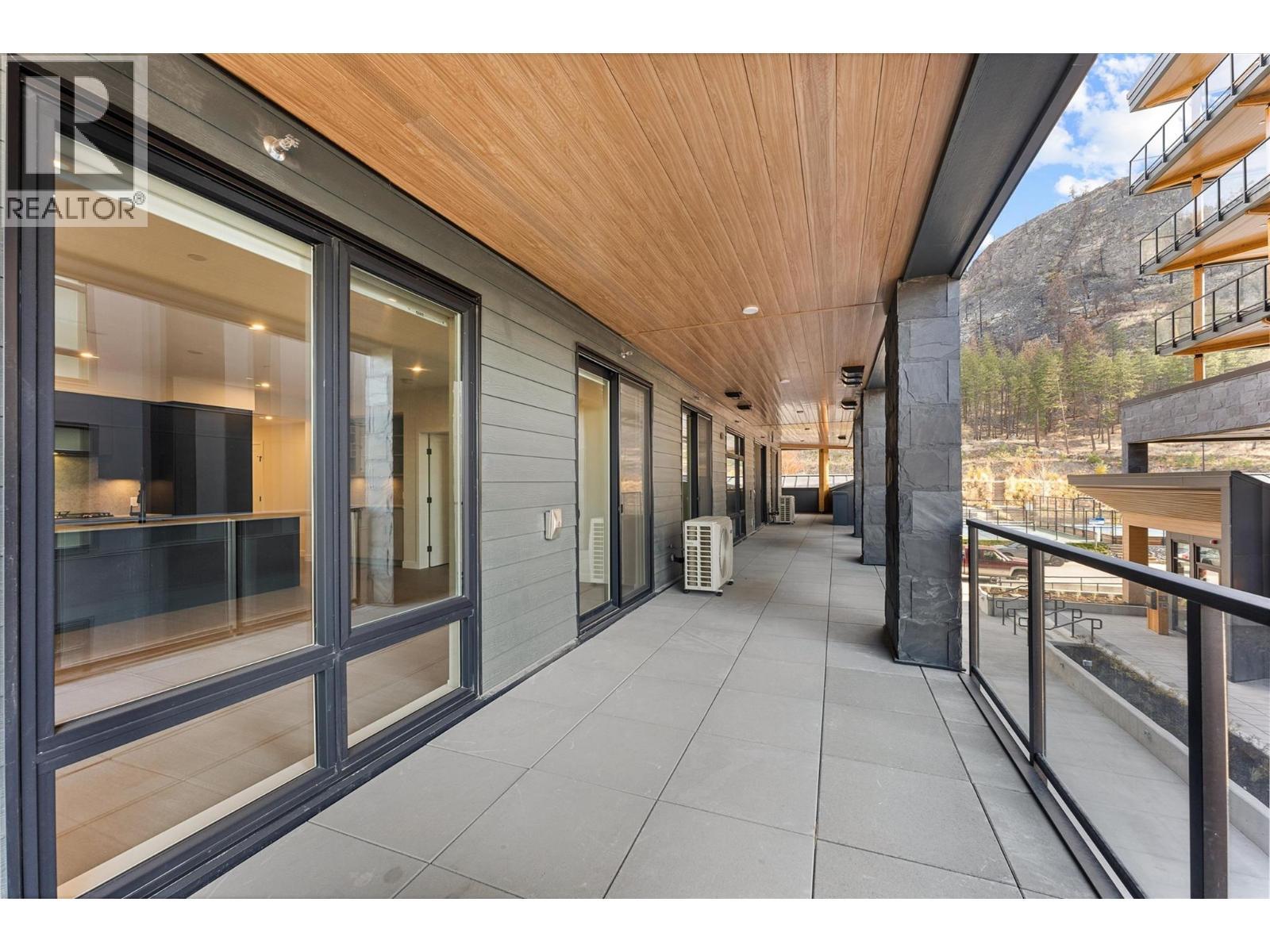 9654 Benchland Road Unit# 202. Lake Country, British Columbia