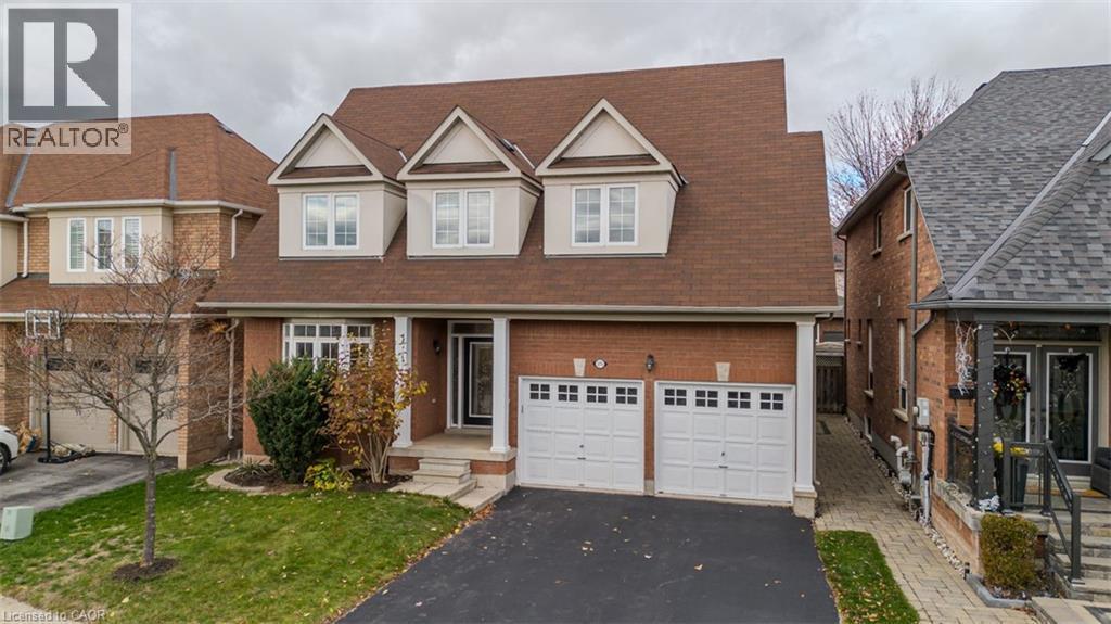 2273 Blue Oak Circle, Oakville