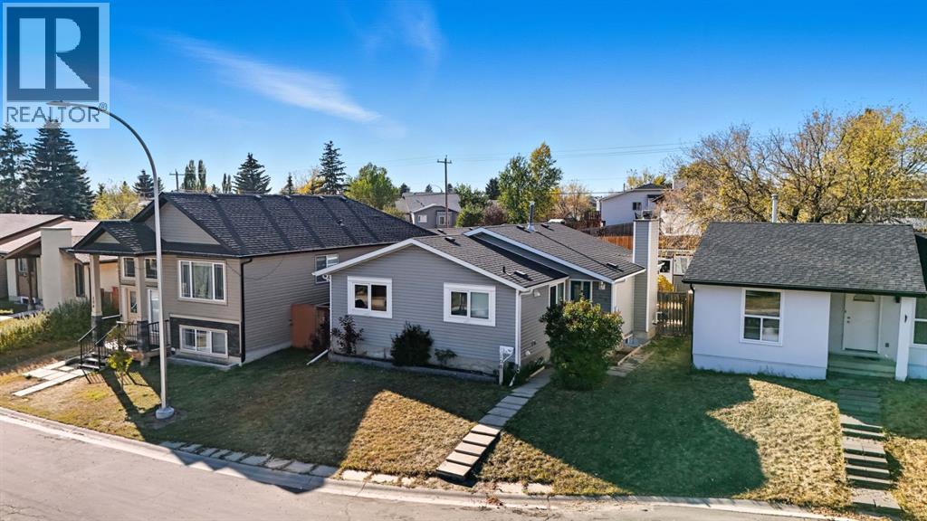 108 Falchurch Crescent Ne, Calgary