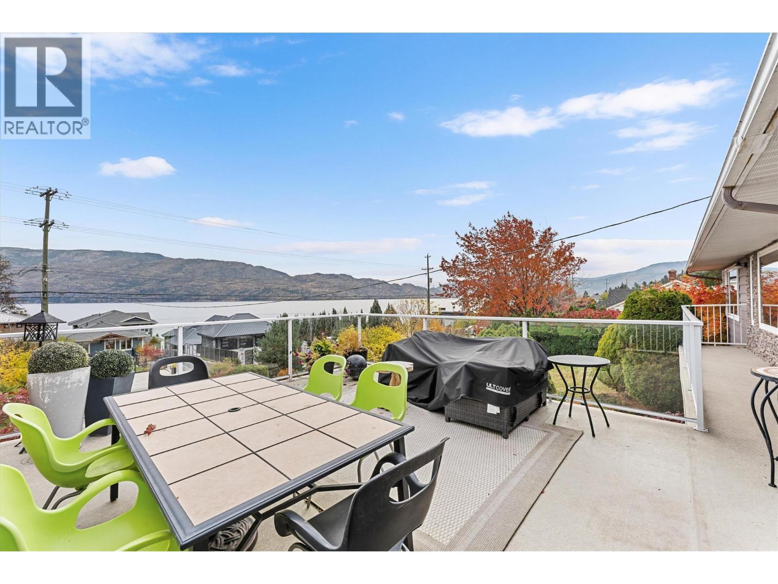 5254 Buchanan Road. Peachland, British Columbia