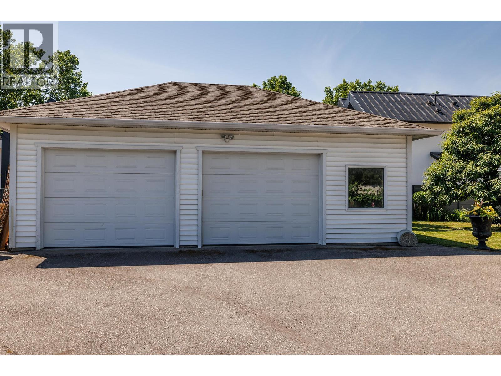 3264 Watt Road. Kelowna, British Columbia