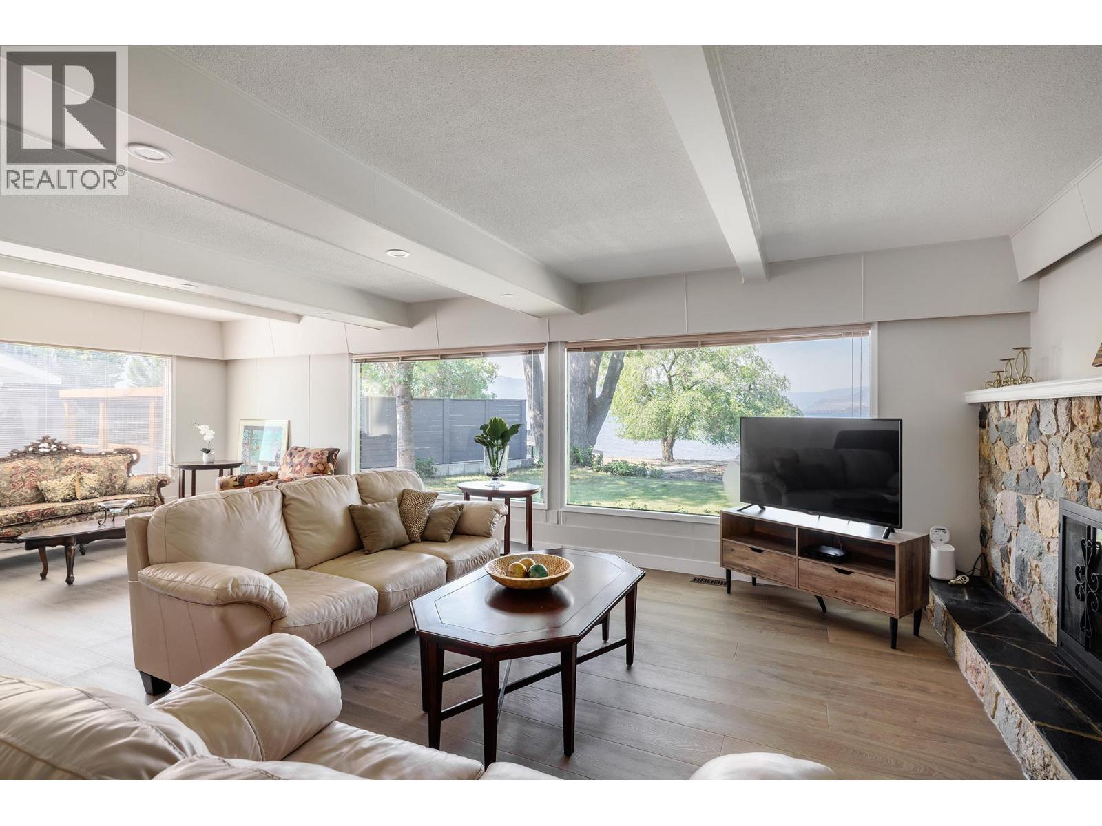 3264 Watt Road. Kelowna, British Columbia