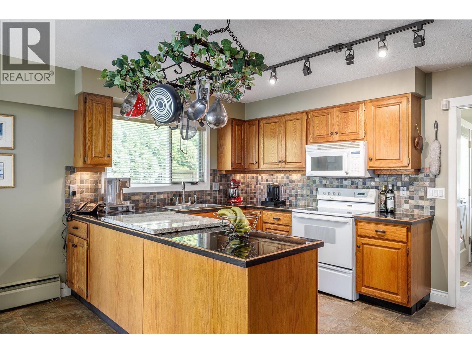 3264 Watt Road. Kelowna, British Columbia