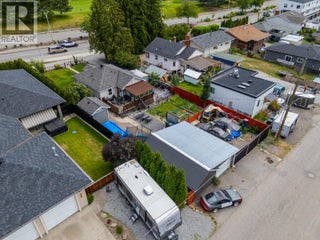 842 Glenmore Drive. Kelowna, British Columbia