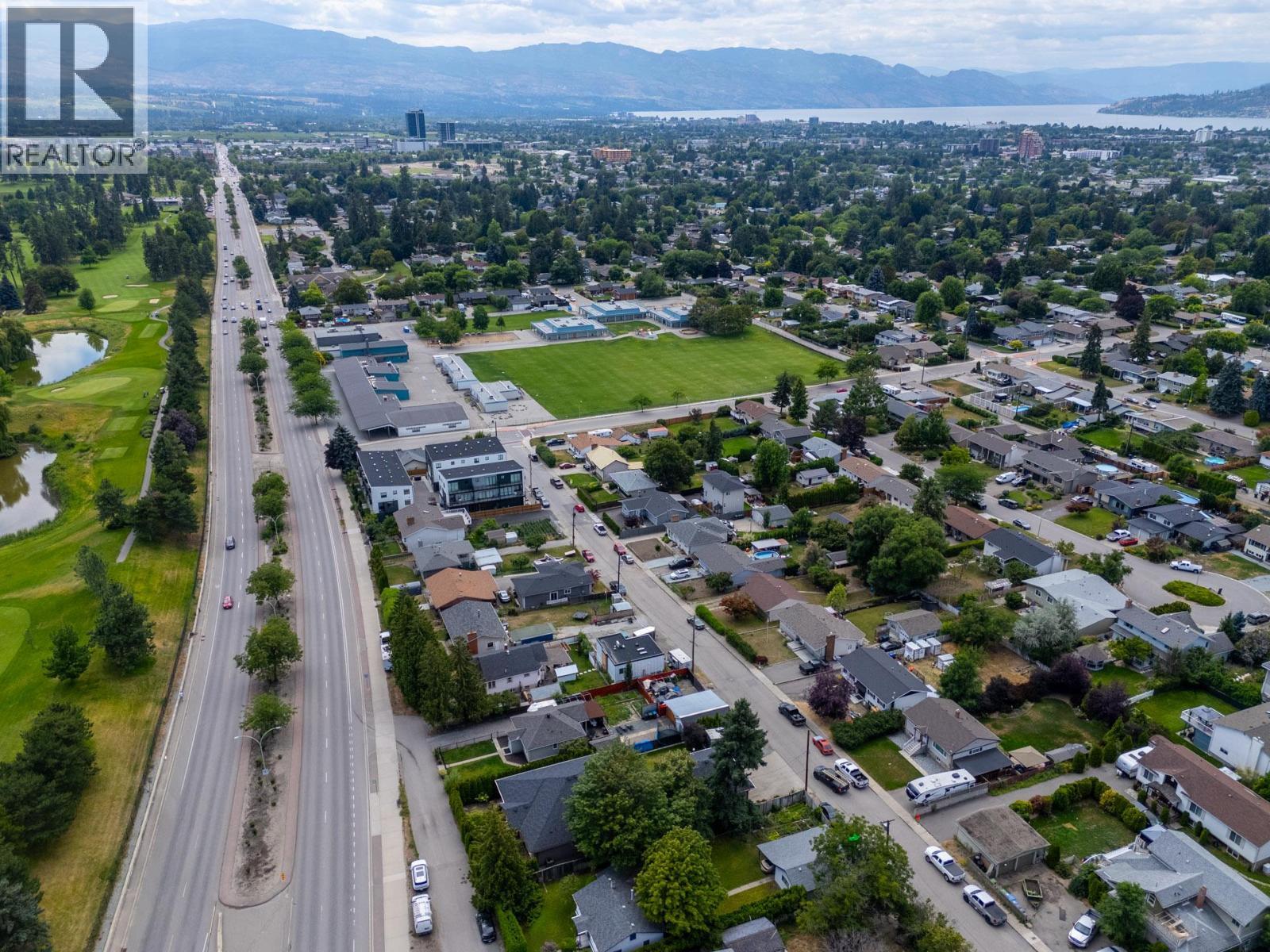 842 Glenmore Drive. Kelowna, British Columbia