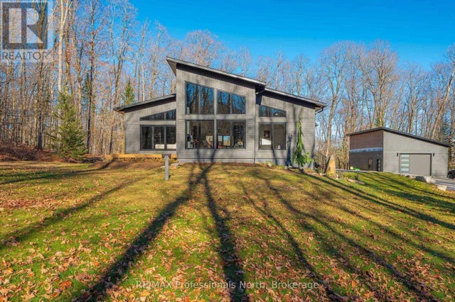 3777 Glamorgan Road, Dysart Et Al (dysart)