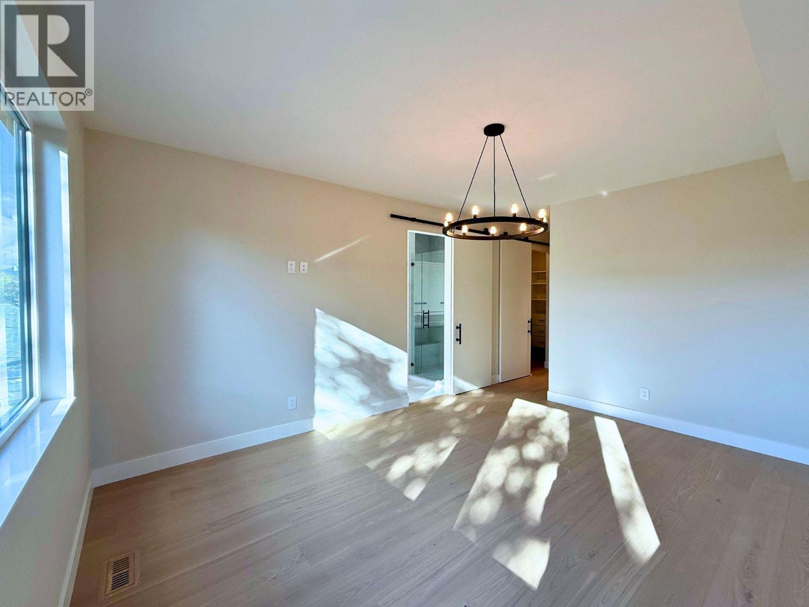 781 Martin Avenue Unit# 4. Kelowna, British Columbia