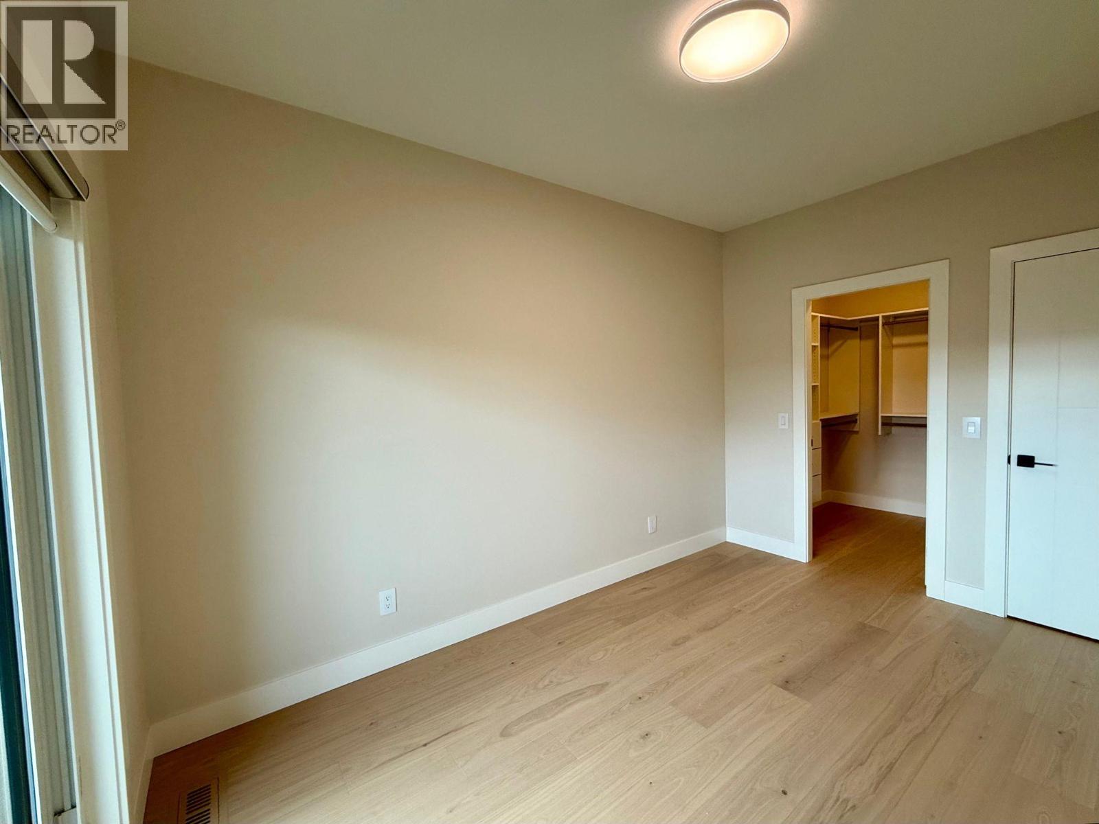 781 Martin Avenue Unit# 4. Kelowna, British Columbia