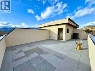 781 Martin Avenue Unit# 4. Kelowna, British Columbia