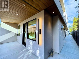 781 Martin Avenue Unit# 4. Kelowna, British Columbia