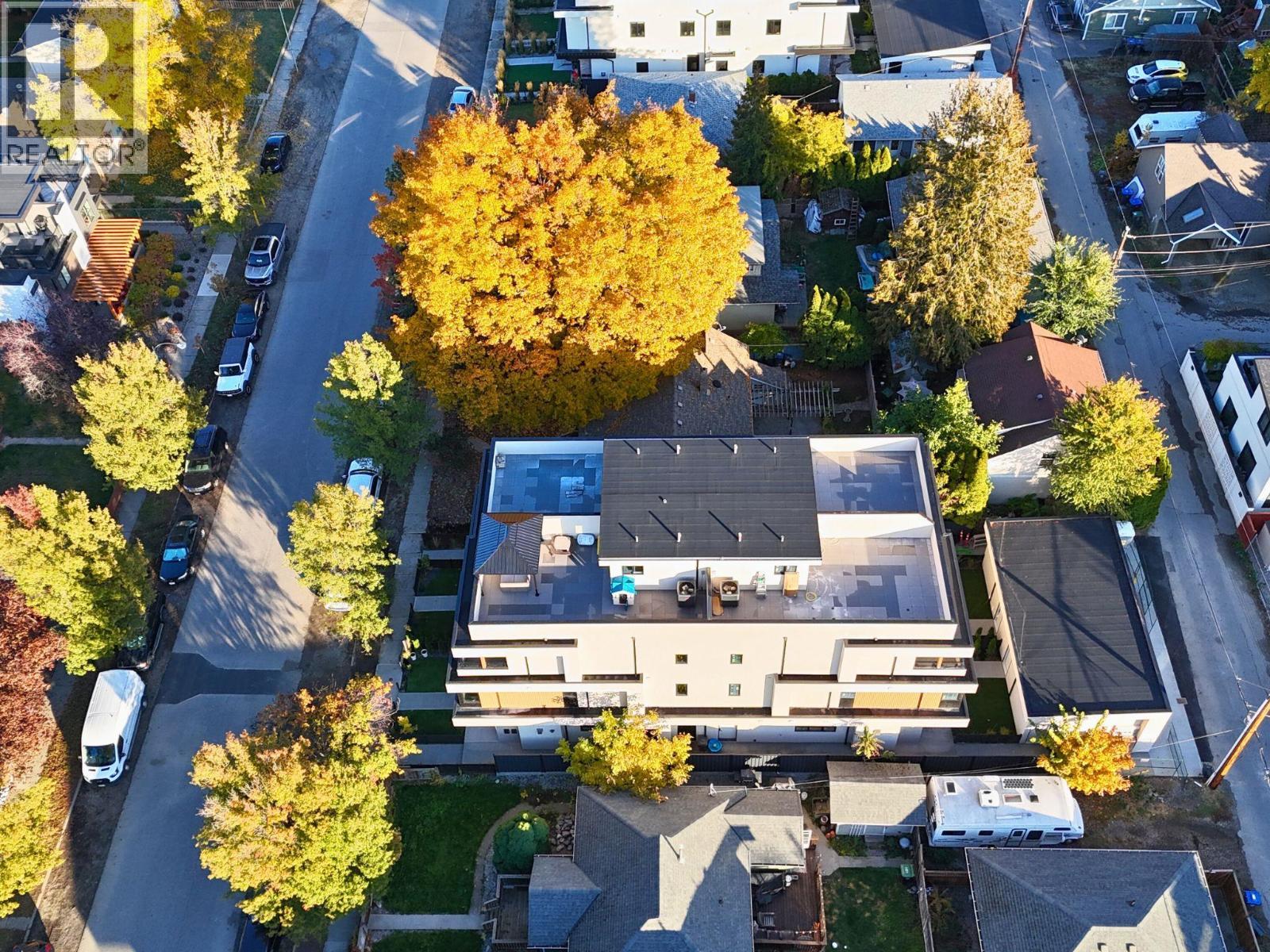 781 Martin Avenue Unit# 4. Kelowna, British Columbia