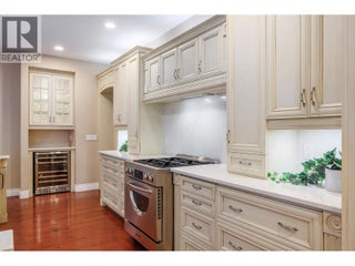 444 Quilchena Drive. Kelowna, British Columbia