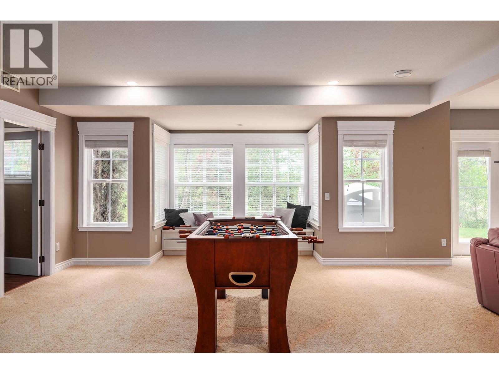 444 Quilchena Drive. Kelowna, British Columbia