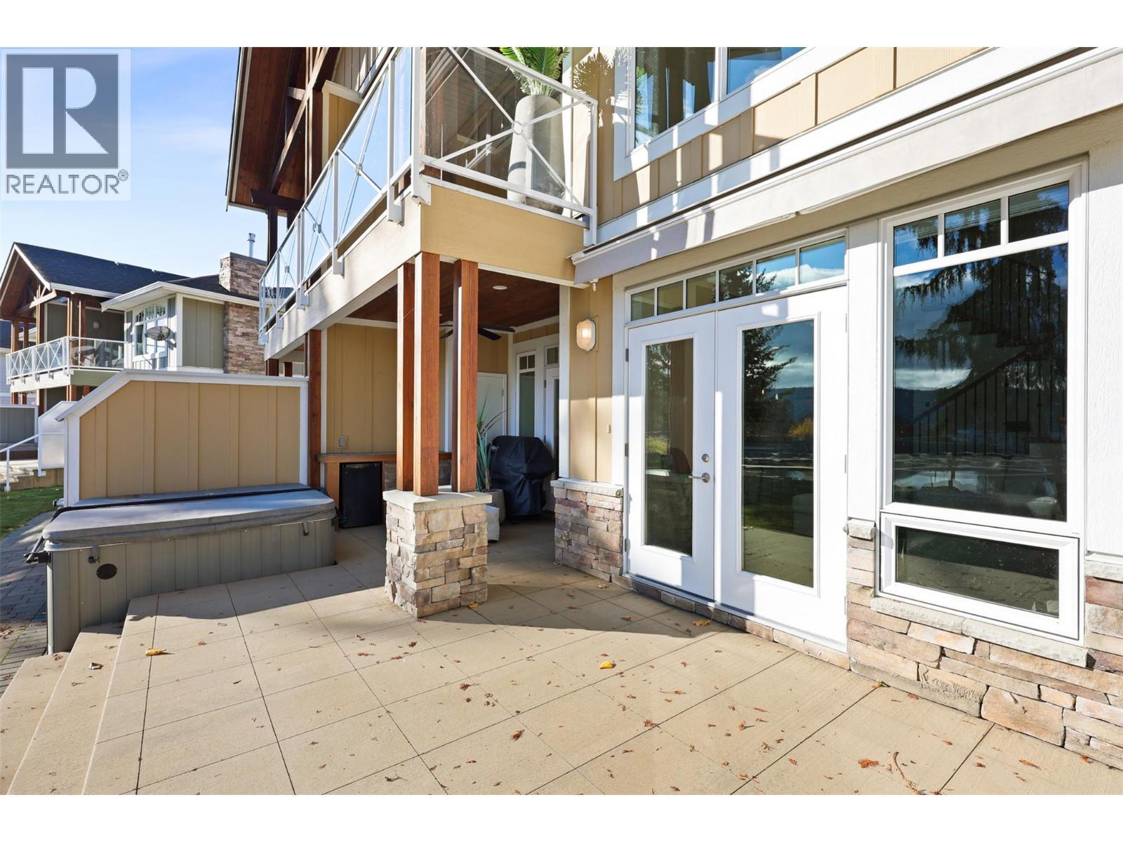 3950 Express Point Road Unit# 29. Scotch Creek, British Columbia