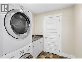 3950 Express Point Road Unit# 29. Scotch Creek, British Columbia