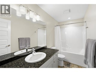 3950 Express Point Road Unit# 29. Scotch Creek, British Columbia