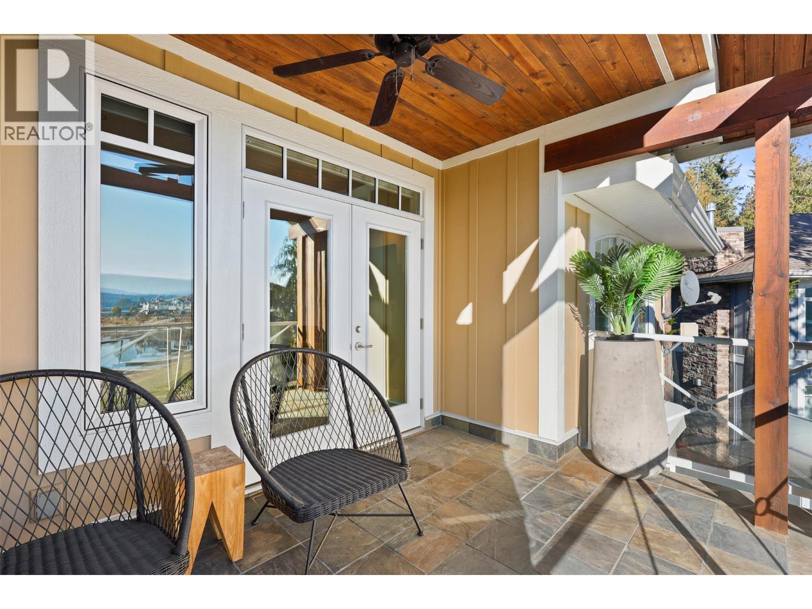 3950 Express Point Road Unit# 29. Scotch Creek, British Columbia