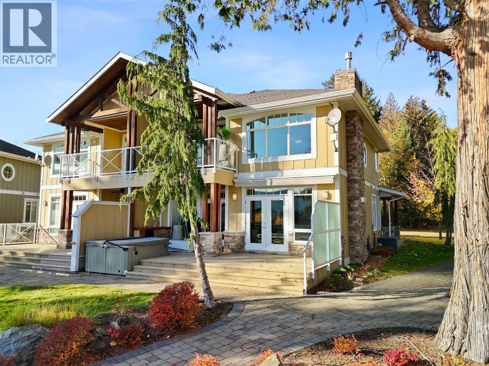 3950 Express Point Road Unit# 29. Scotch Creek, British Columbia